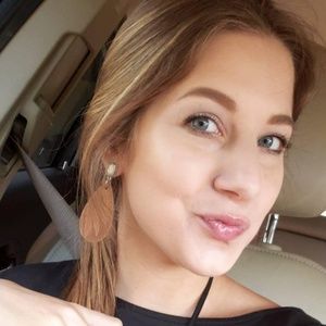 Meet your Posher, Karli